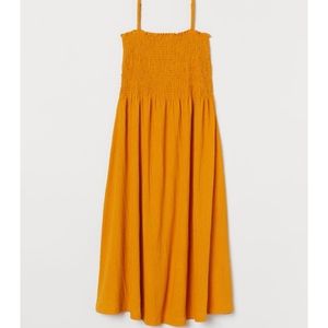 H&M crinkled, calf length dress